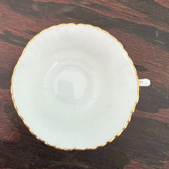 HAMMERSLEY & CO “Strawberry Ripe” Pattern Fine Bone China Gold Trim - Picture 2 of 7